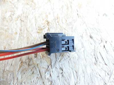 Mercedes Black 4 Pin 4 Wire Connector Plug 22054539283